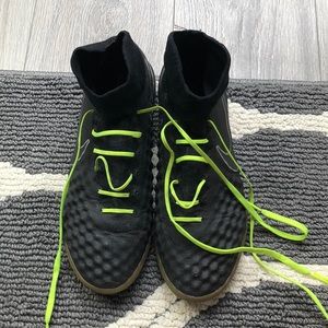 soccer shoes
